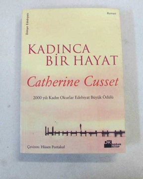 Picture of kadınca bir hayat catherine cusset